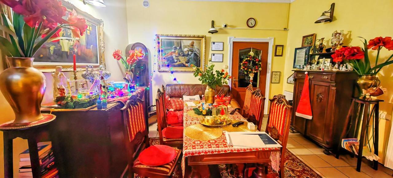 Hotelowe Pokoje J.Bukowiecka Tuszyn Extérieur photo